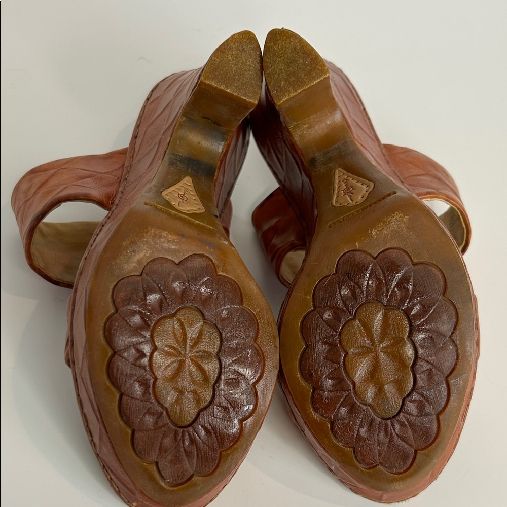 Born Crown Leather Platform Sandals Size 6 Brown Chunky Heel Boho - Picture 9 of 10